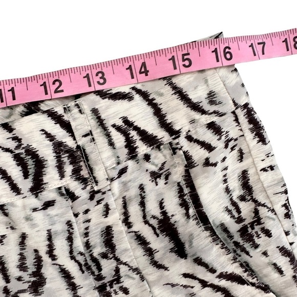 Parker ruched cropped Devlin pants pleated front pockets tiger print green sz 8 - Picture 11 of 15